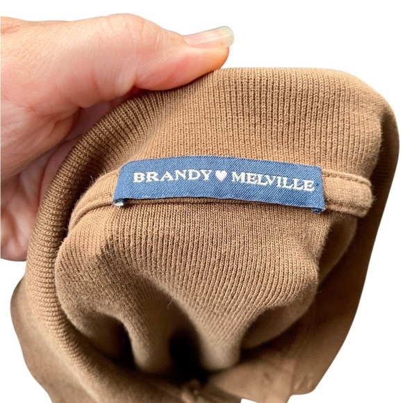 Brandy Melville Sleeveless Polo Top Brown Size Small​ - Picture 5 of 8